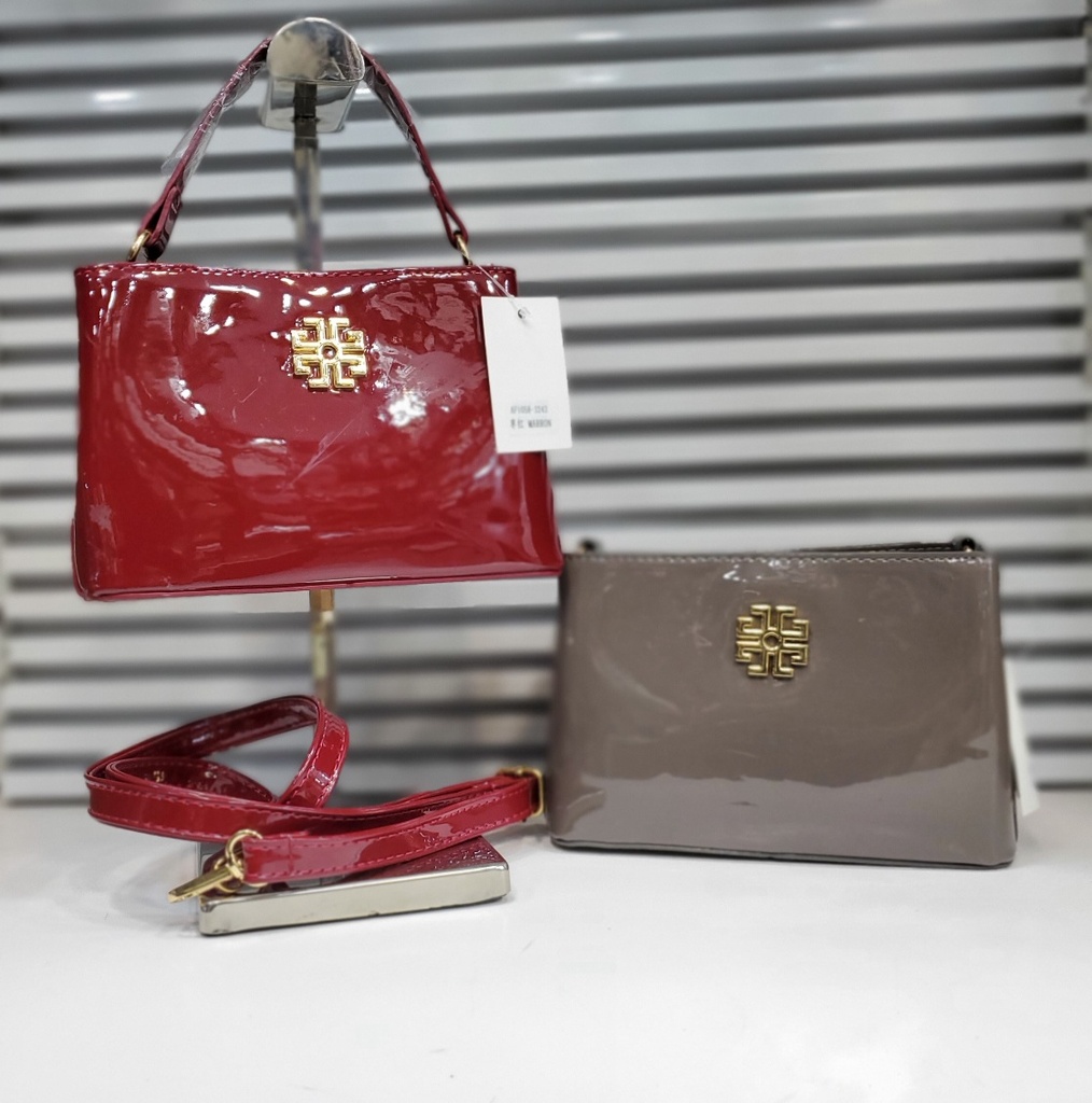 حقيبة جلد شبابية