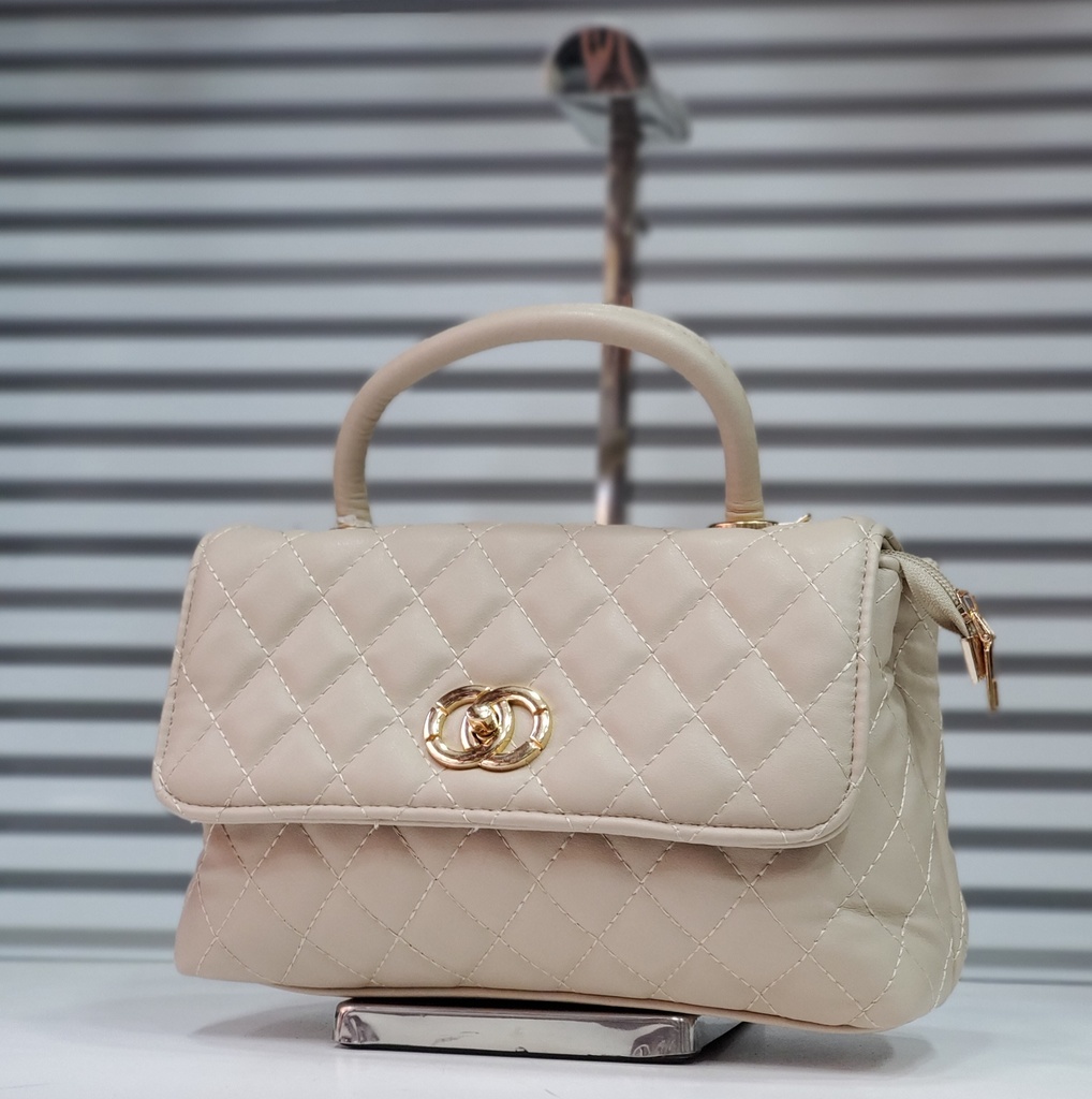 حقيبة جلد شبابية