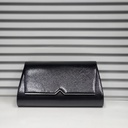 حقيبة جلد شبابية