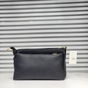 حقيبة جلد شبابية