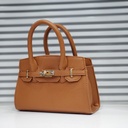 حقيبة جلد شبابية