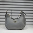 حقيبة جلد شبابية