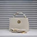 حقيبة جلد شبابية