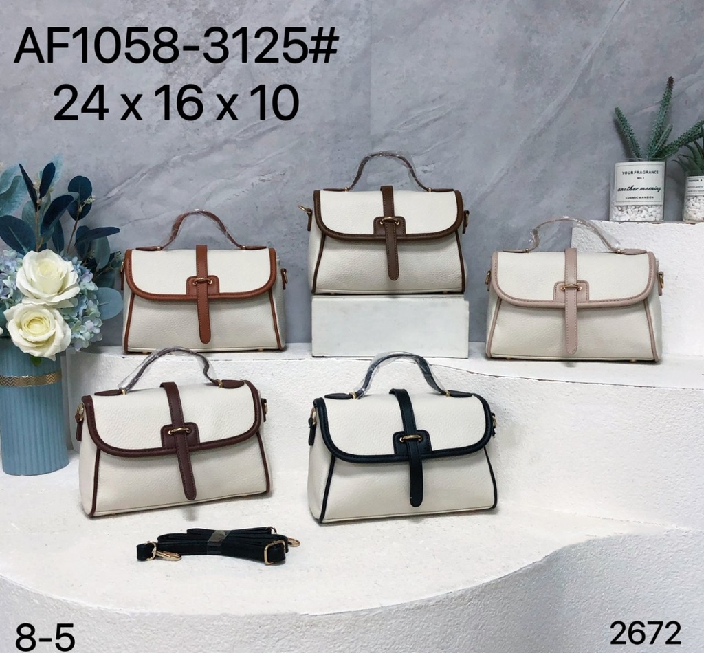 حقيبة جلد شبابية