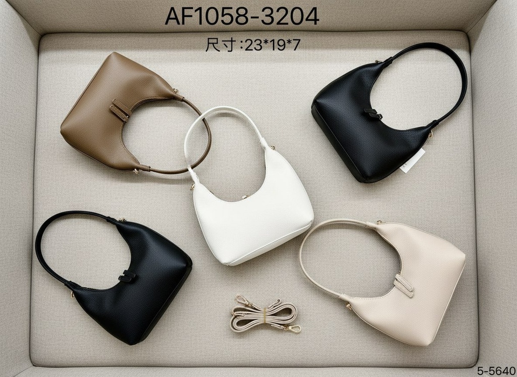 حقيبة جلد شبابية