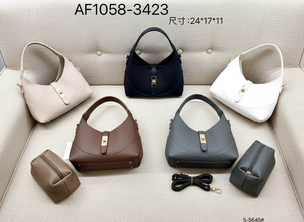 حقيبة جلد شبابية