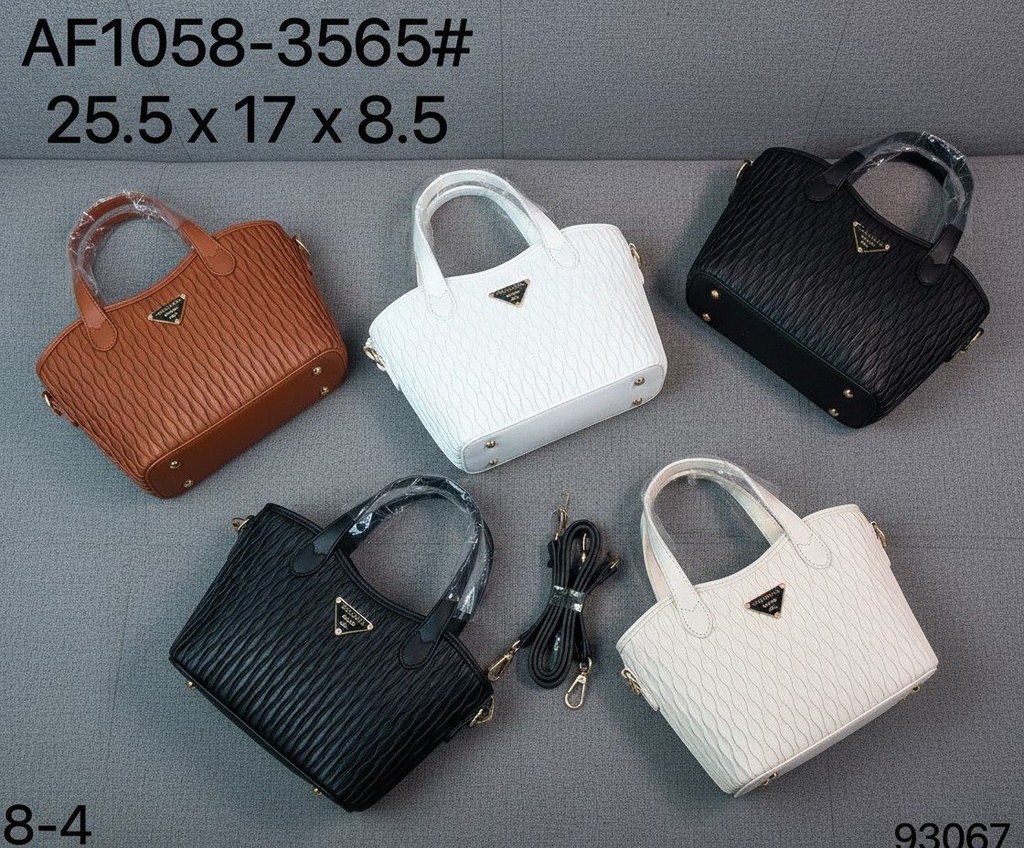 حقيبة نسائية برادا