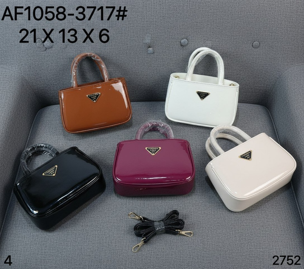 حقيبة برادا لماع